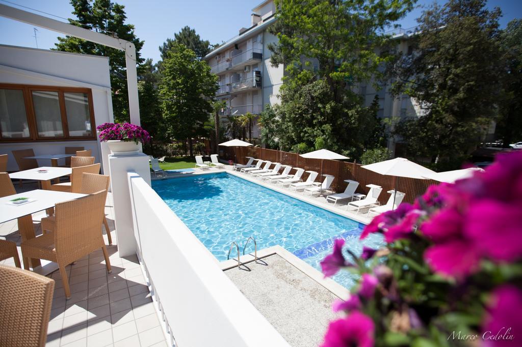 Hotel Mar Del Plata กราโด ภายนอก รูปภาพ